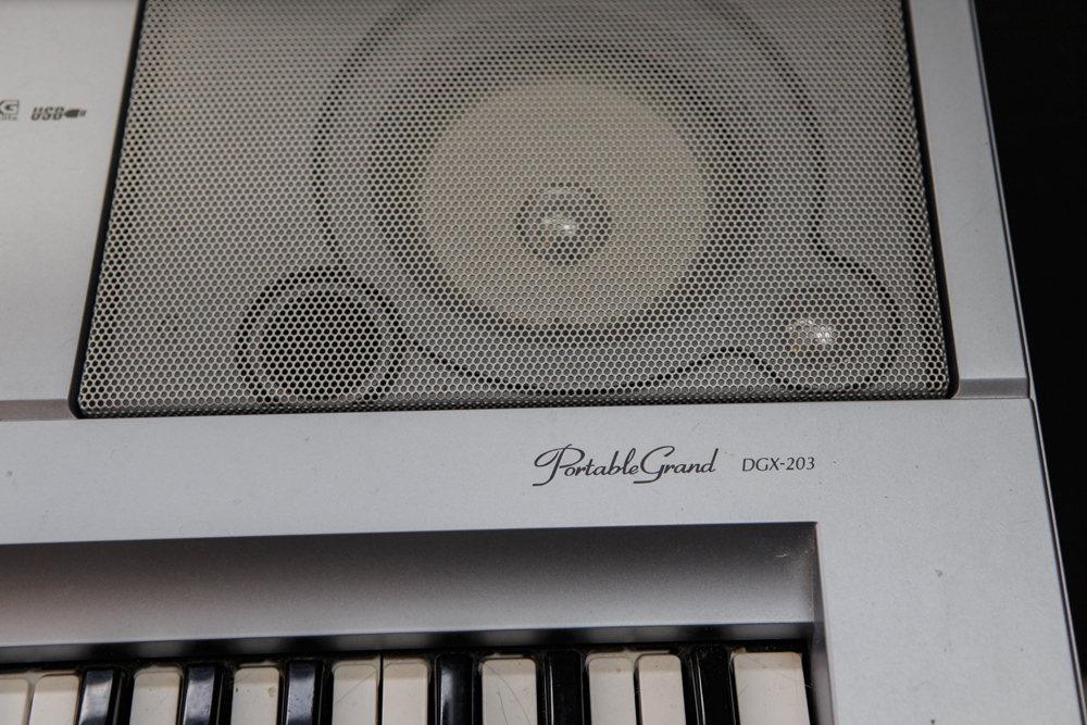 Yamaha Portable Grand DGX-230 Keyboard with Stand