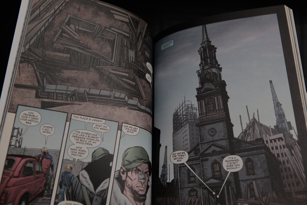Softcover "DMZ" Graphic Novel Collection