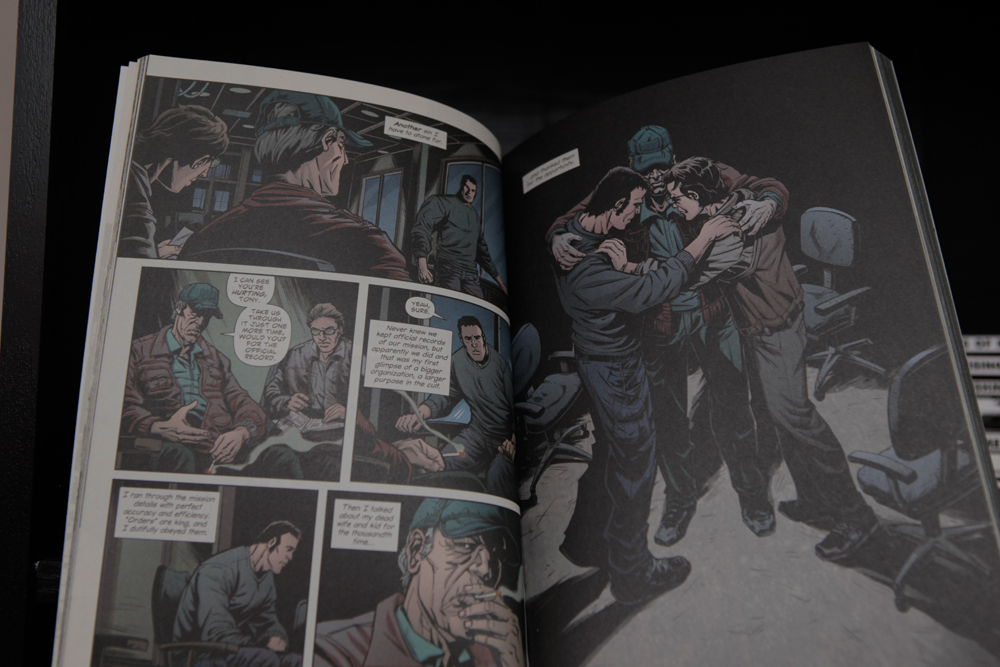 Softcover "DMZ" Graphic Novel Collection