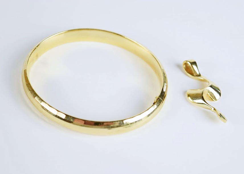 14K Yellow Gold Bangle and Slide