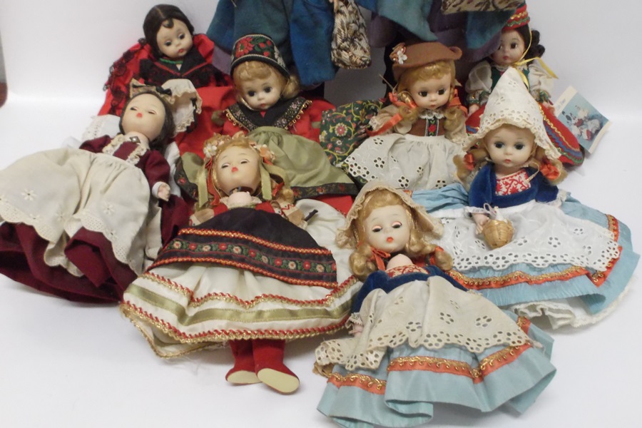 Assortment of Vintage Madam Alexander Friends of Foreign Lands