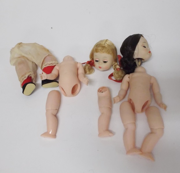 Assortment of Vintage Madam Alexander Friends of Foreign Lands