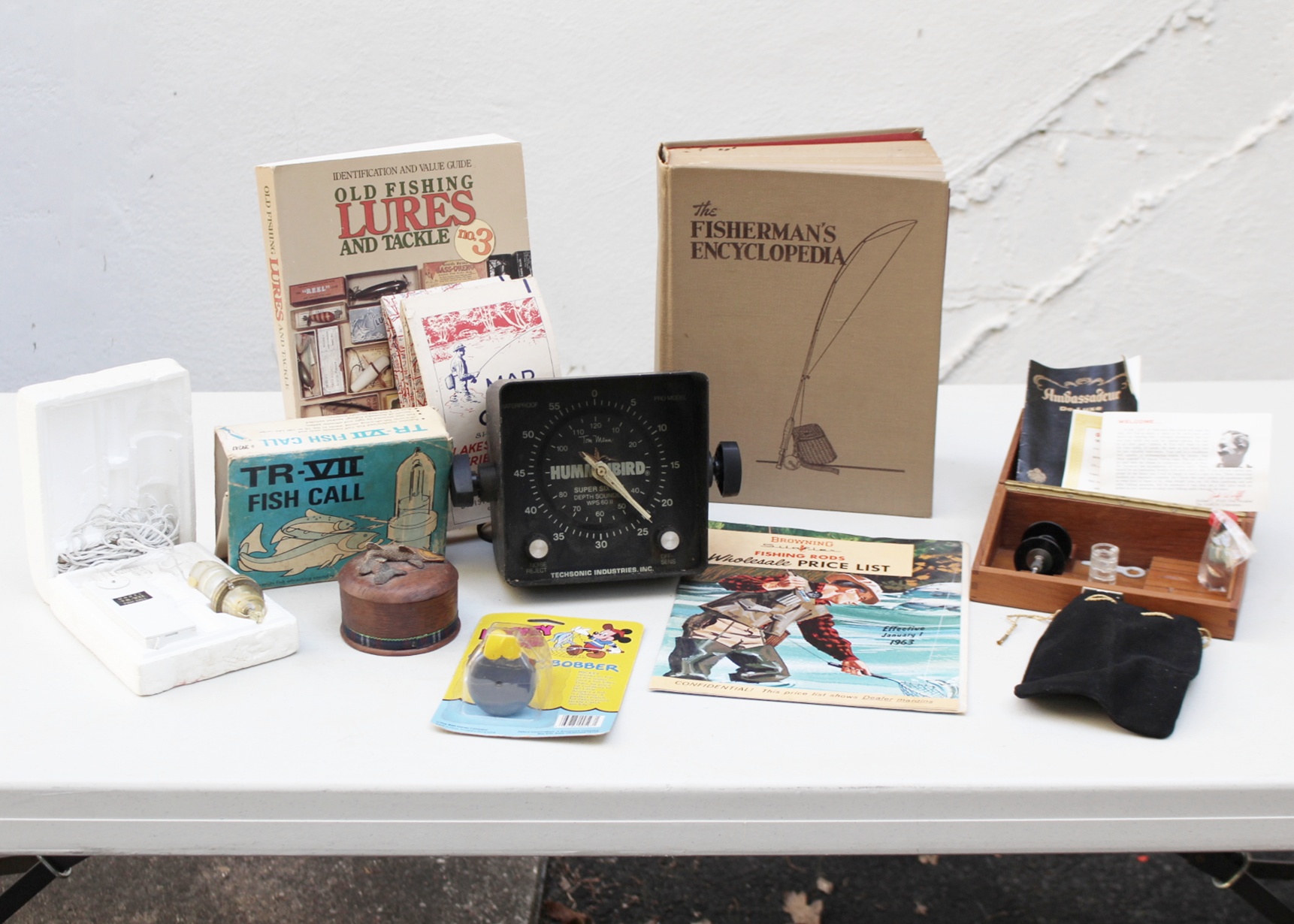 Abu Garcia Ambassedeur Box, Reference Books, Fish Finder Clock +