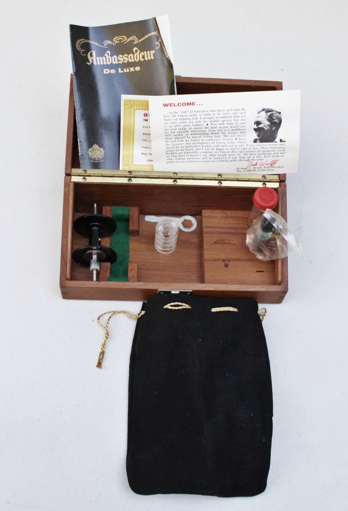 Abu Garcia Ambassedeur Box, Reference Books, Fish Finder Clock +