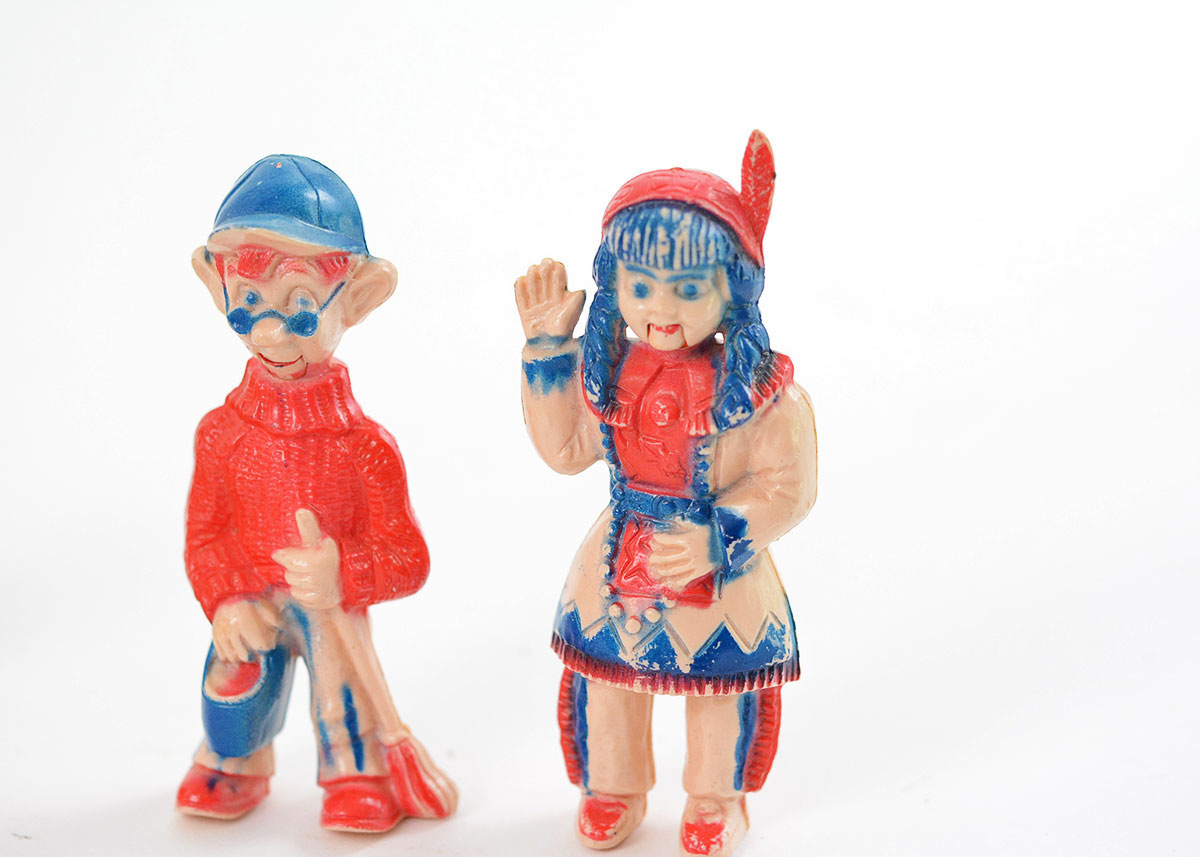 Vintage Dolls and Miniatures