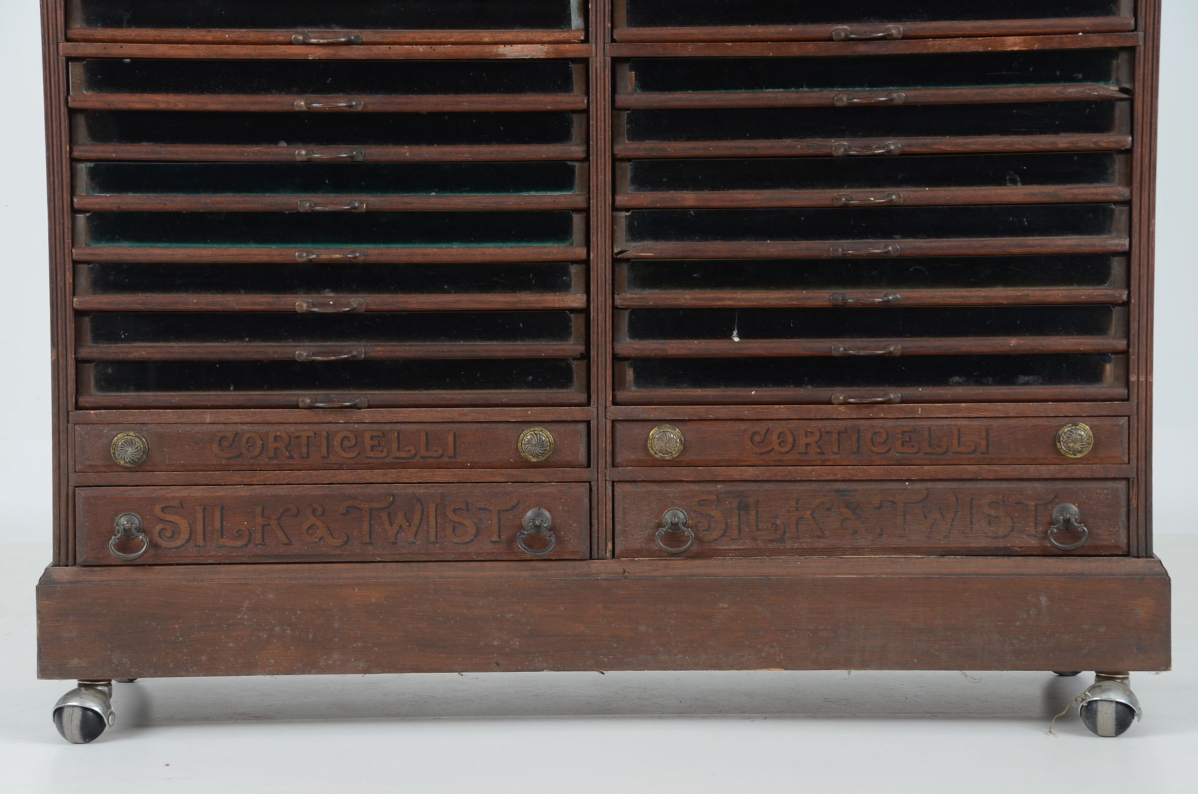 Corticelli Mercantile Thread Chest