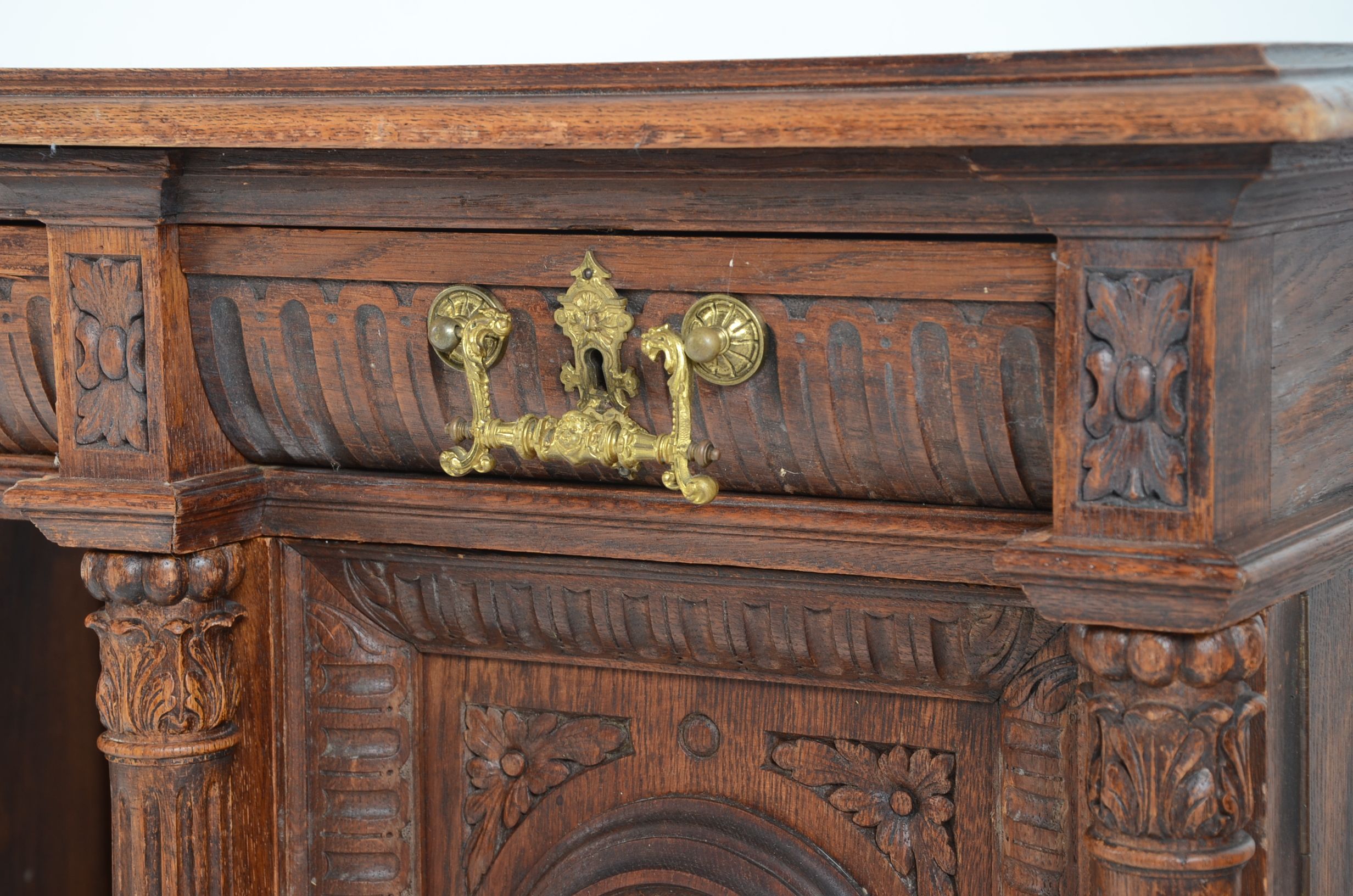 Renaissance Style Desk With Carved Dog Motif