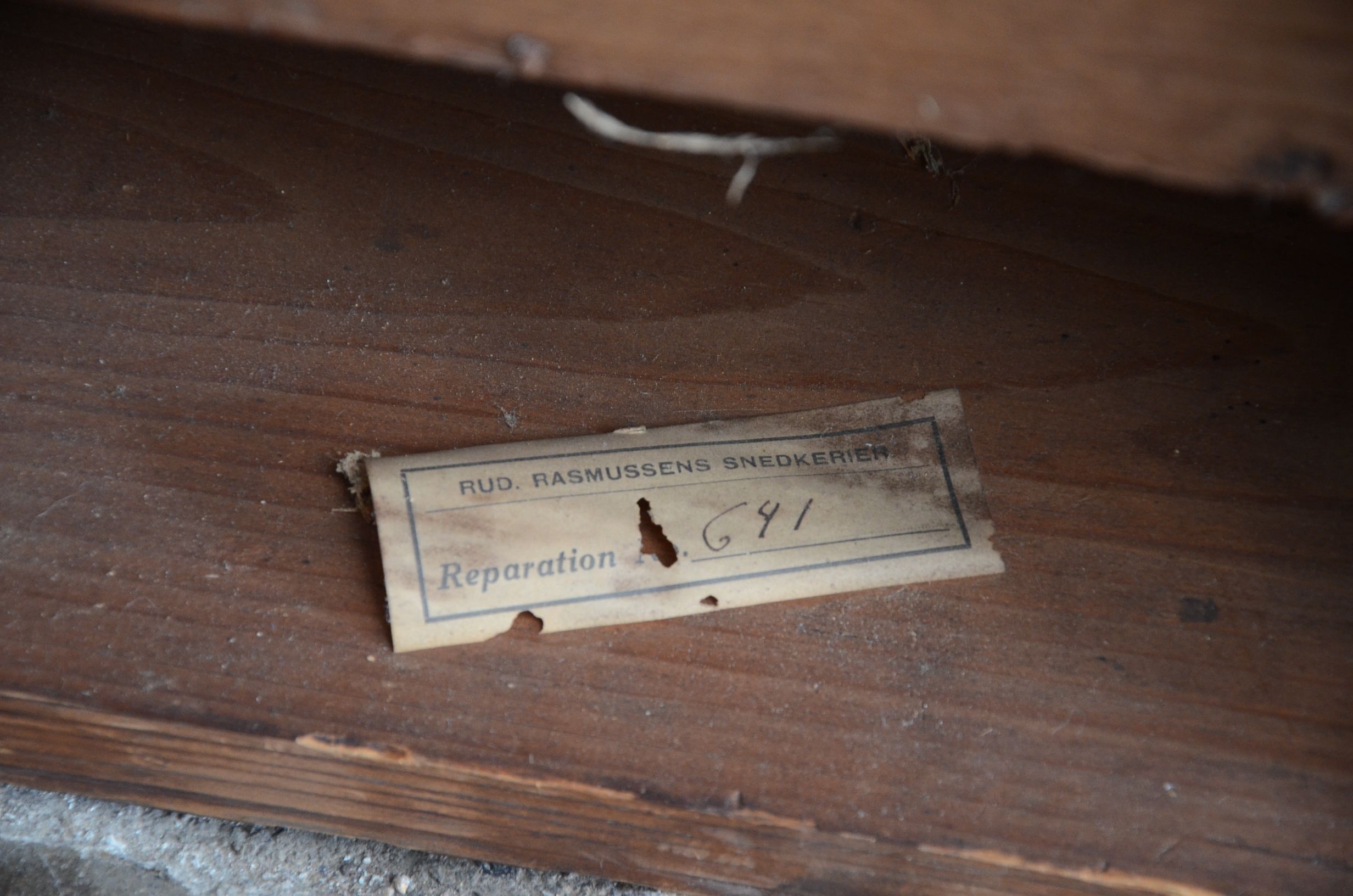 Renaissance Style Desk With Carved Dog Motif