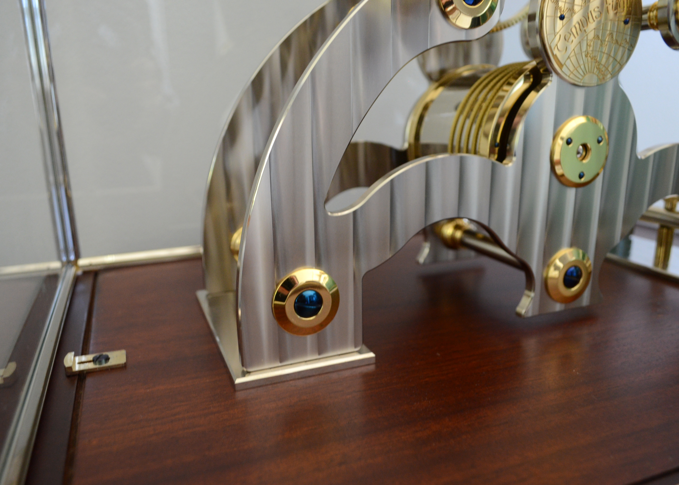 Regal Grasshopper Clock