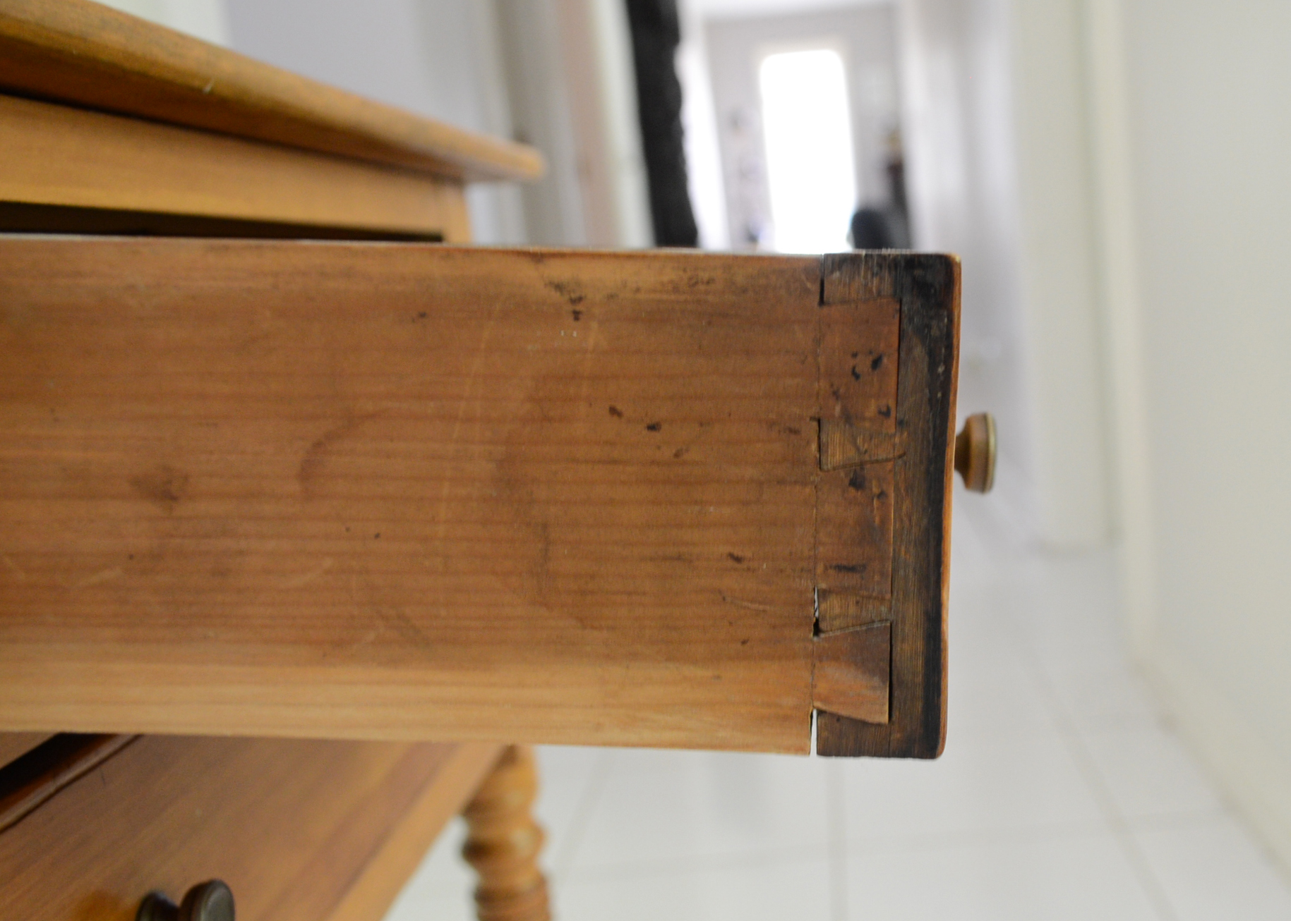 Antique Colonial End Table