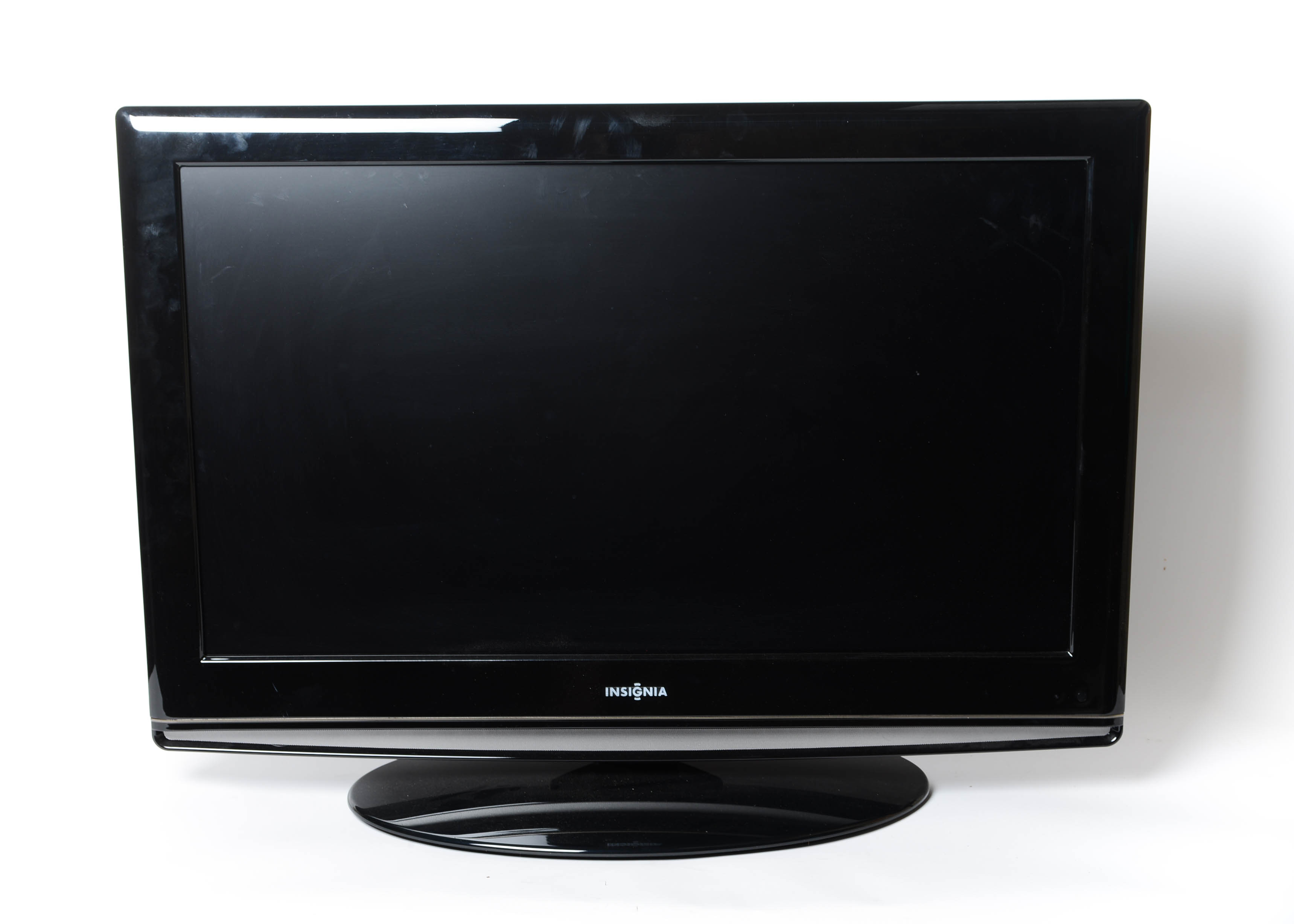 Insignia 32" LCD Television