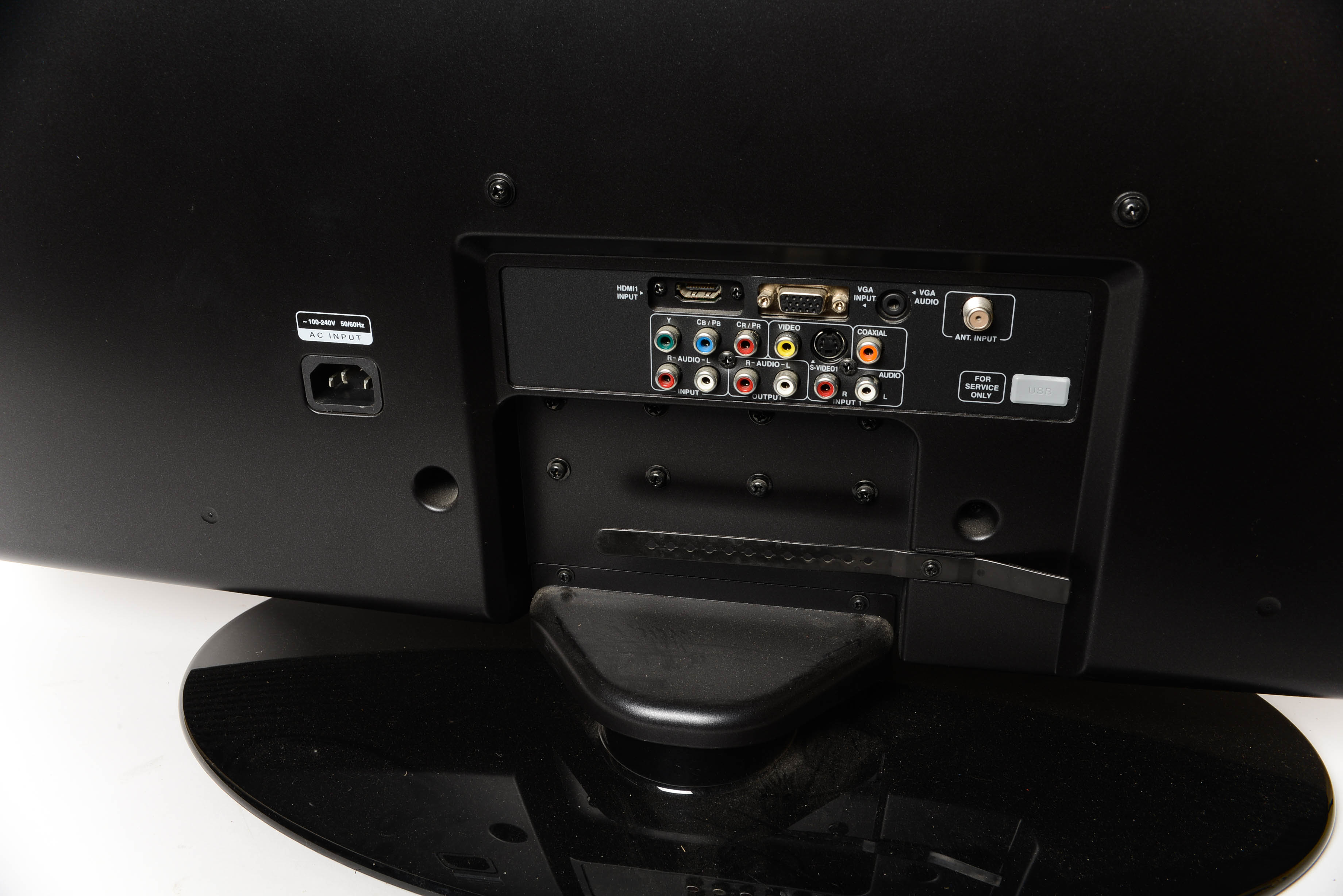 Insignia 32" LCD Television