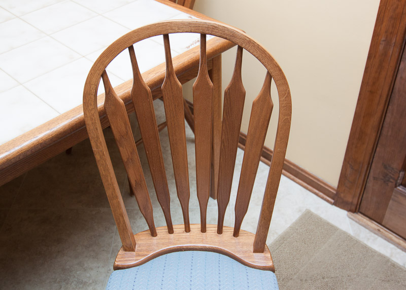 Dinaire Furniture Table and Chair Set