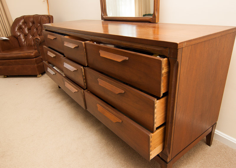 Vintage Bassett Furniture Dresser with Mirror