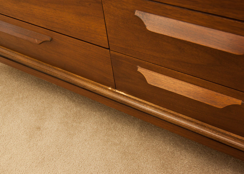 Vintage Bassett Furniture Dresser with Mirror