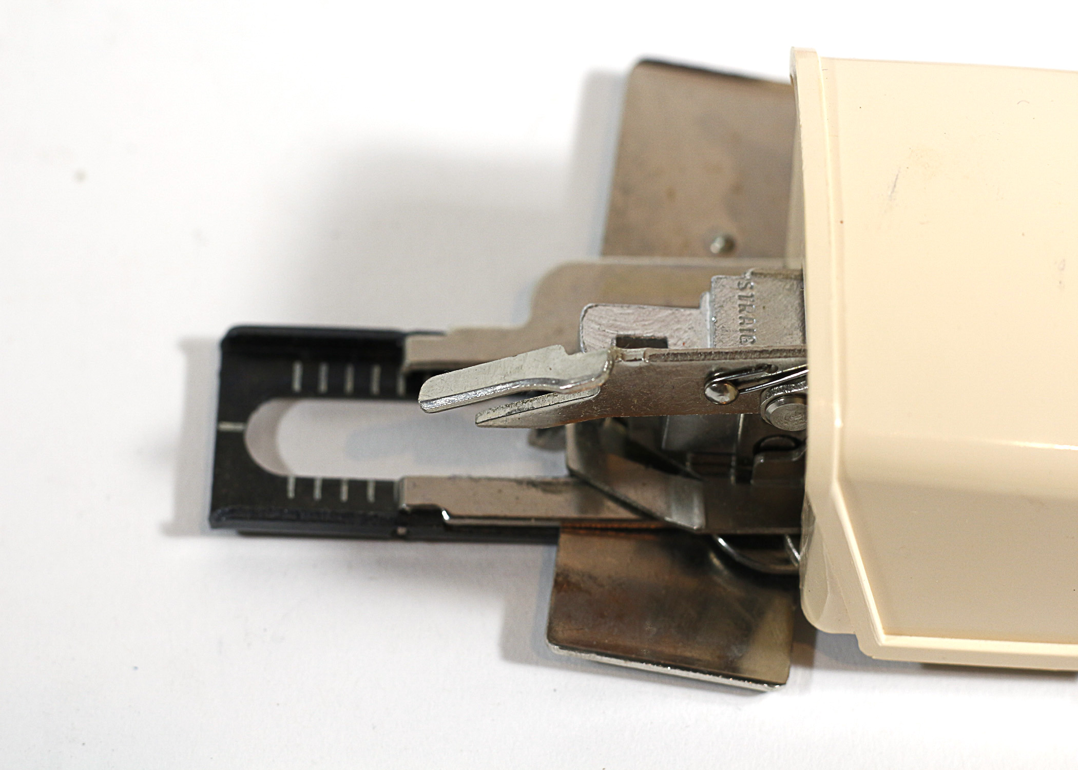 Vintage Retro Atomic Blue Singer Portable Buttonhole Attachment