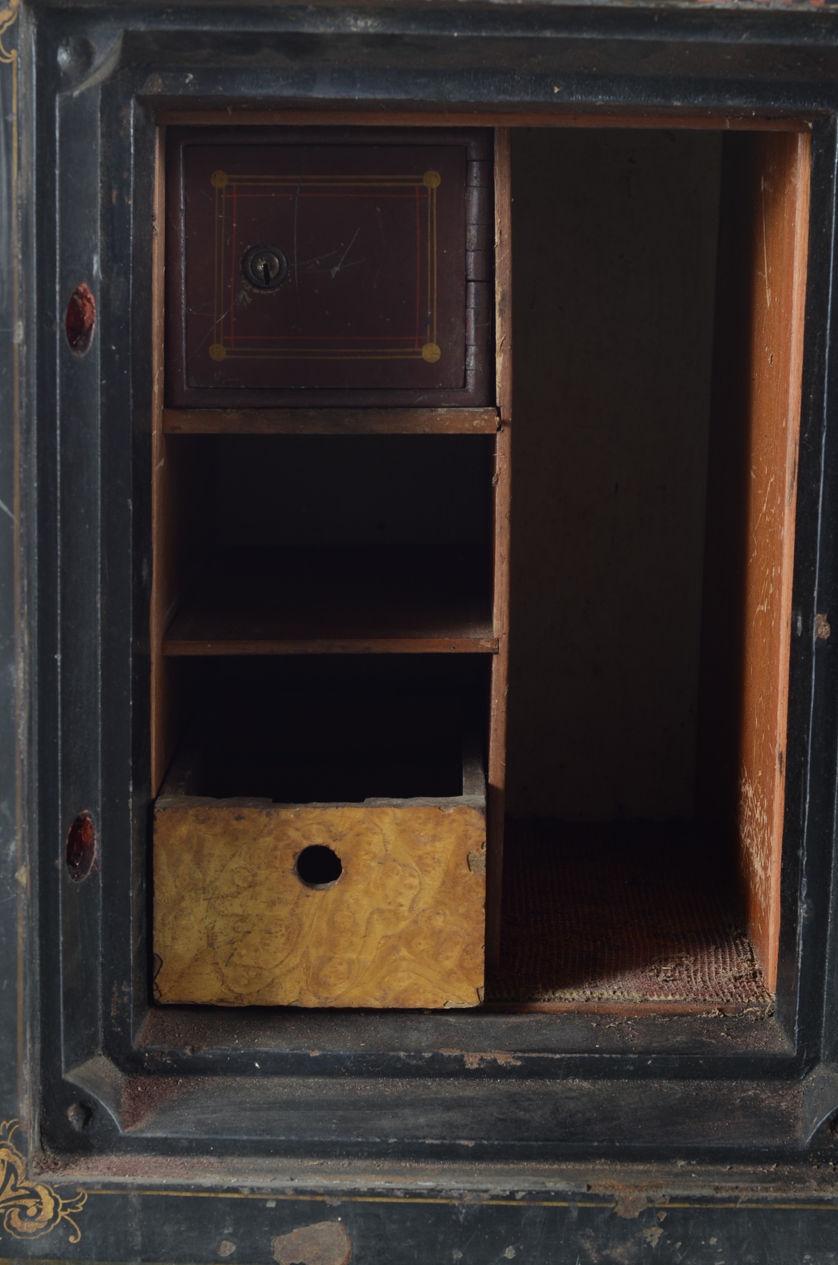 Antique Herring-Hall-Marvin Co. Safe