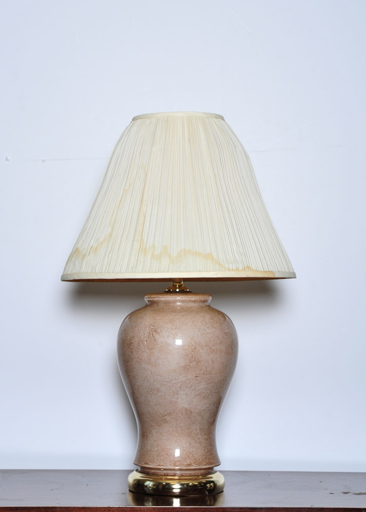 Glass Urn Table Lamp