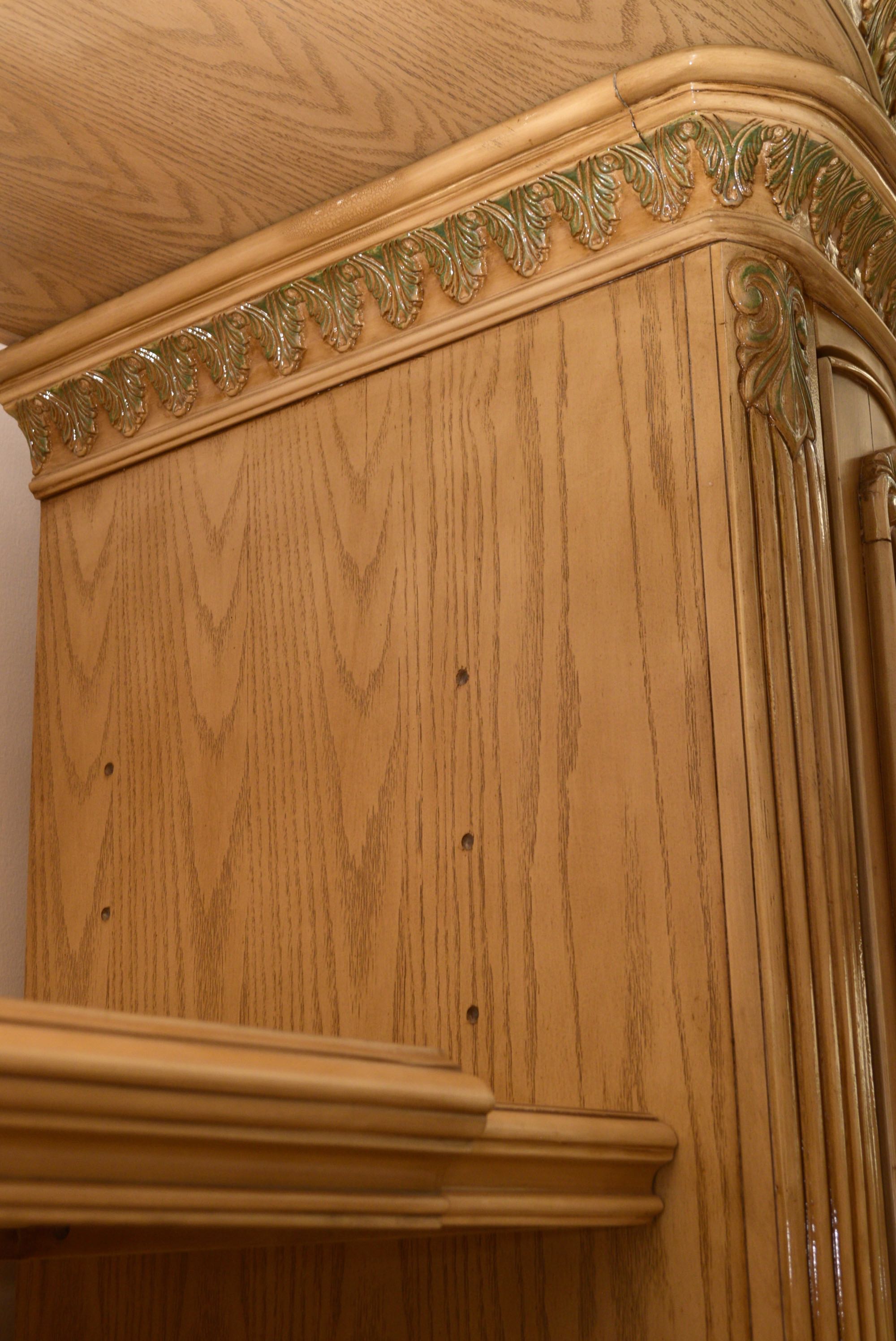 Michael Amini by Aico Entertainment Center