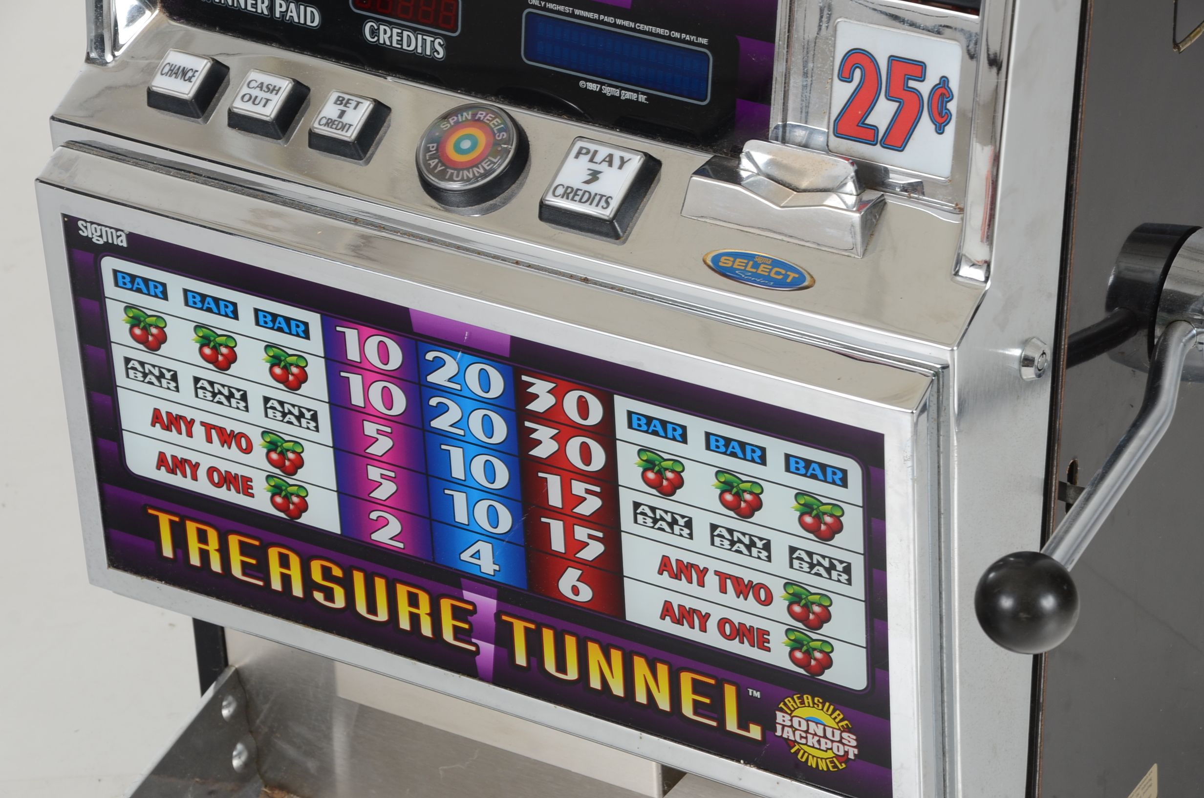 Treasure Tunnel Slot Machine