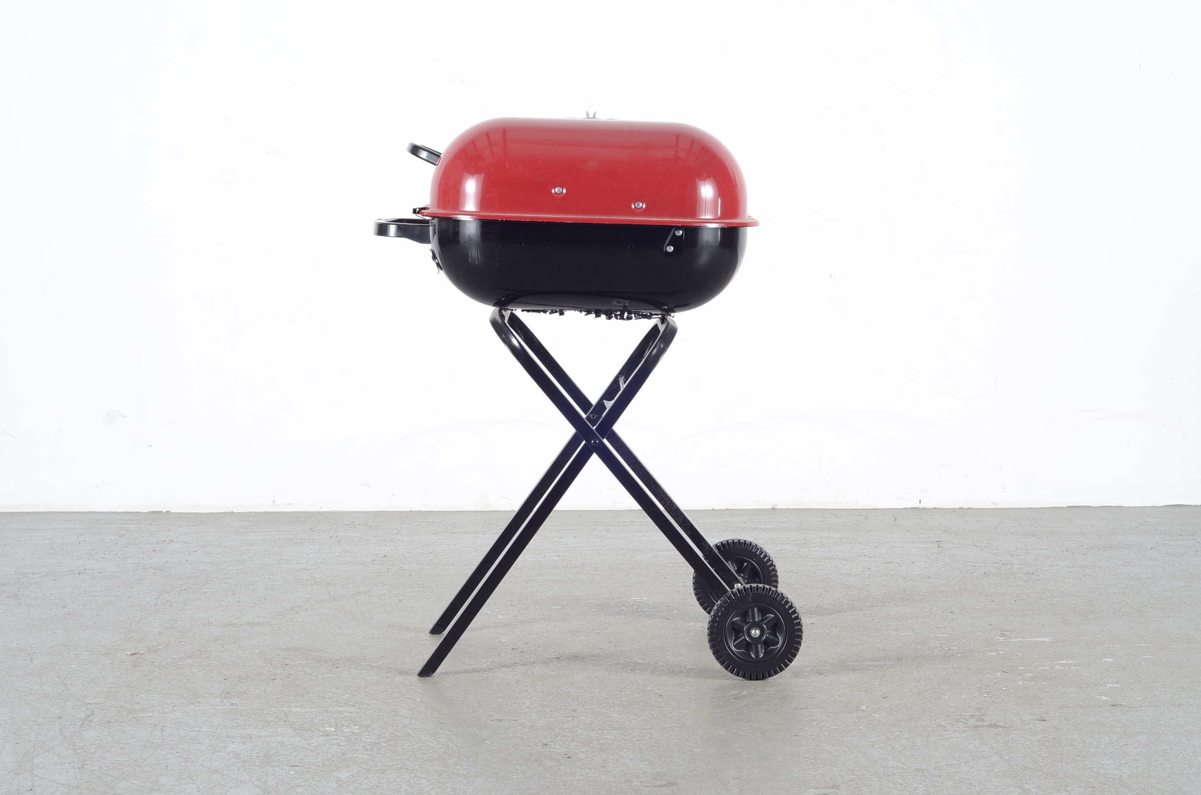 Red Aussie Charcoal Grill