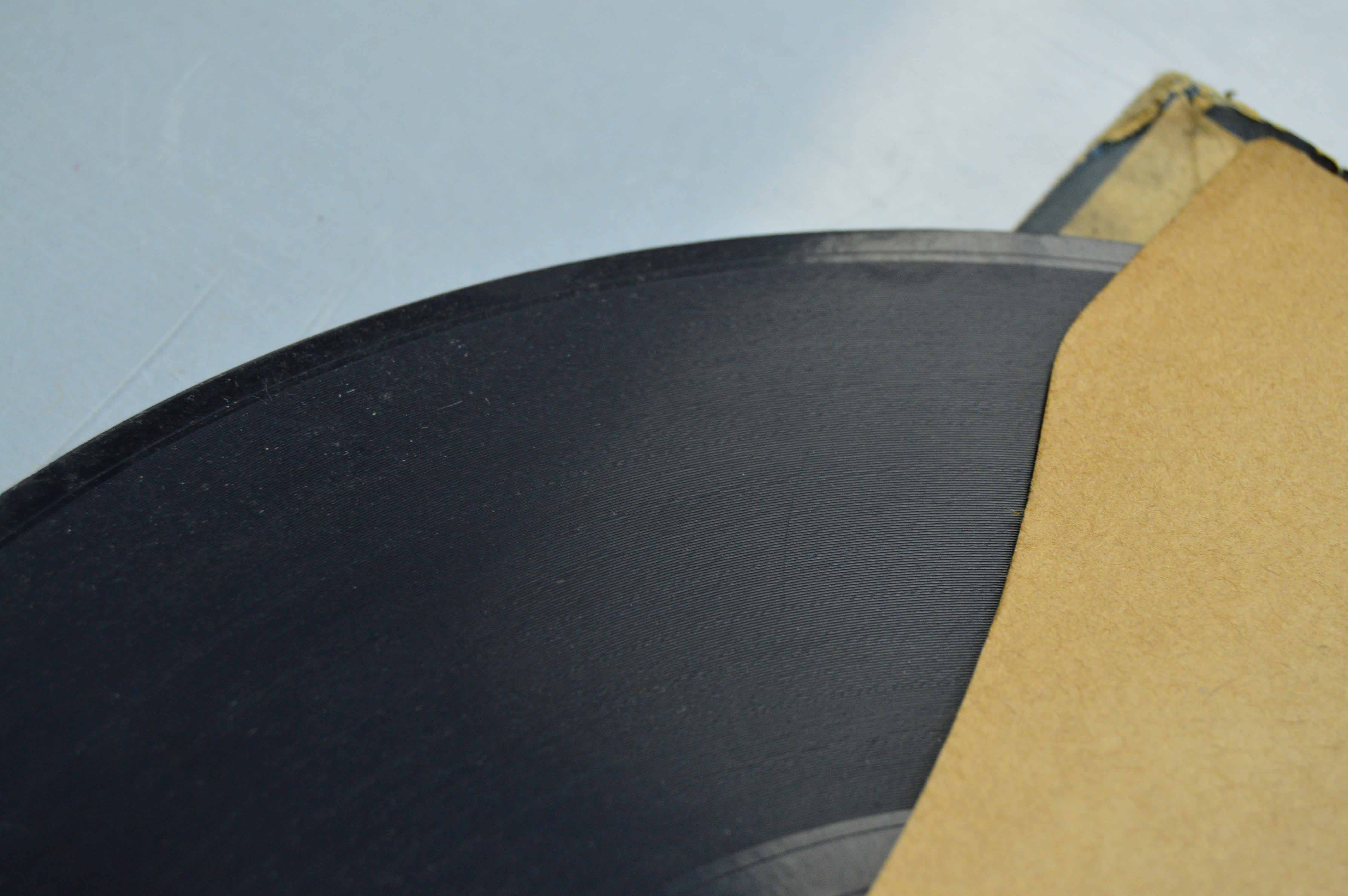 Vintage DeJay "Happy Tunes" Turntable and Records