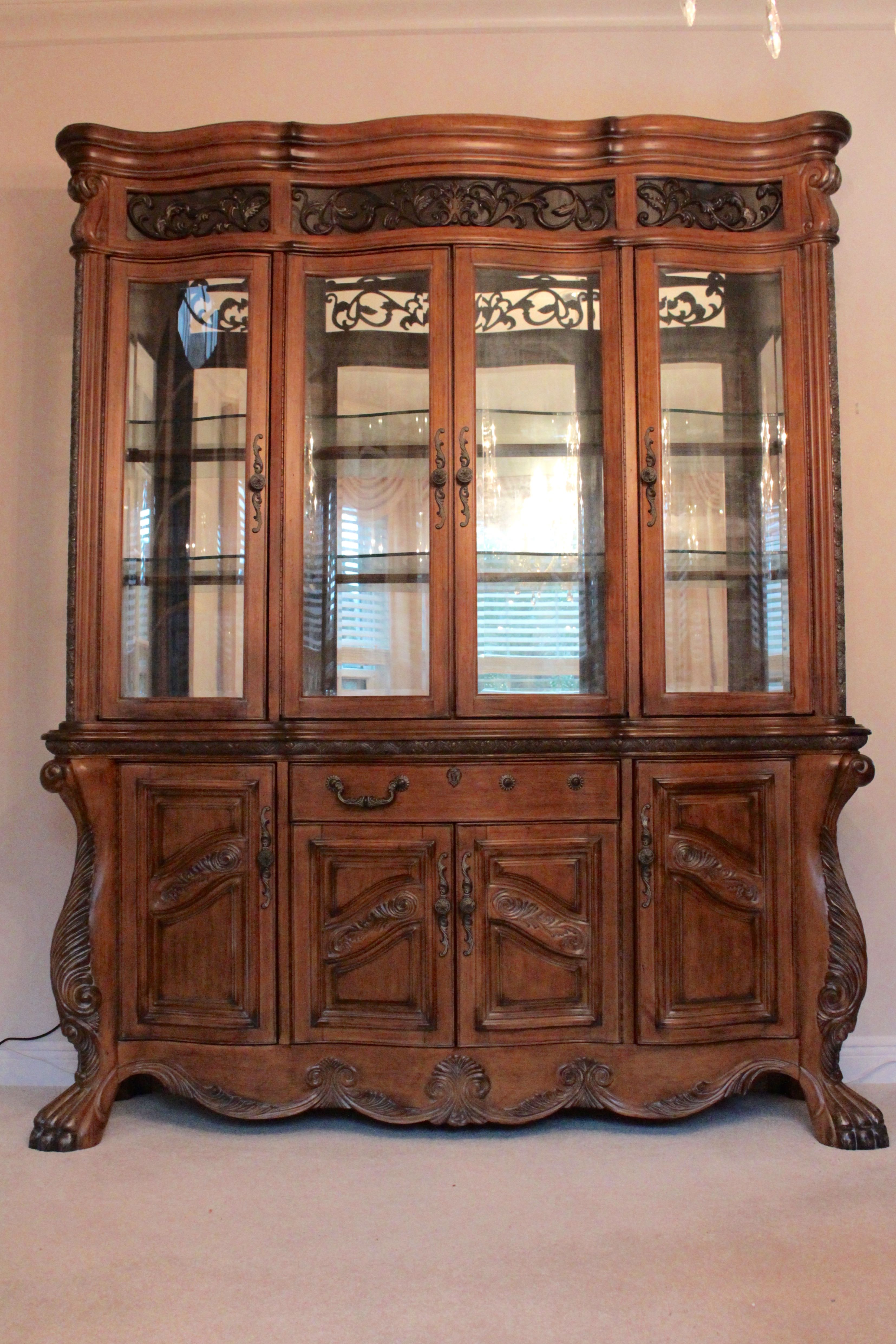 Michael Amini Signature Series Breakfront China Cabinet