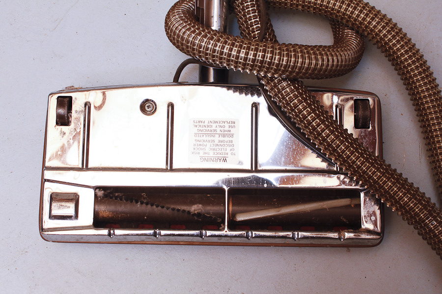 Vintage Rainbow SE Bagless Vacuum