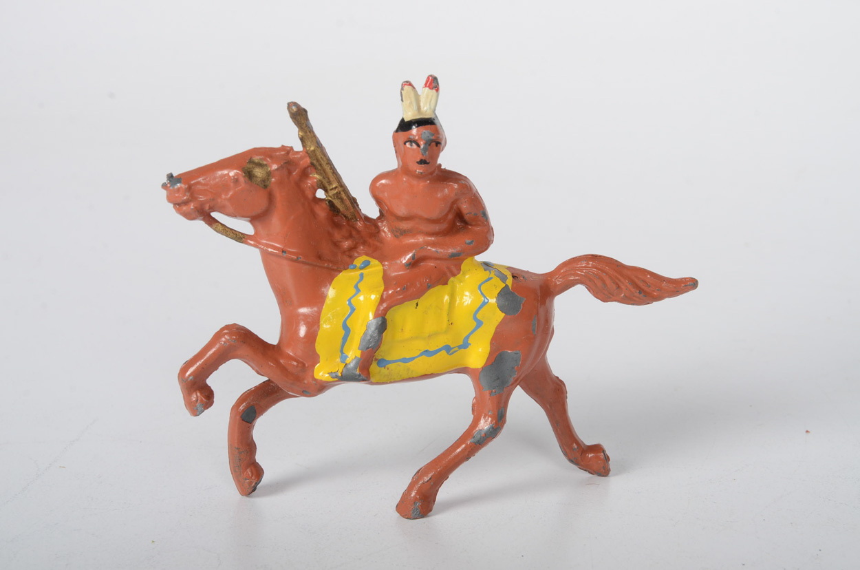 Pair of Vintage Barclay Cast Iron Figurines