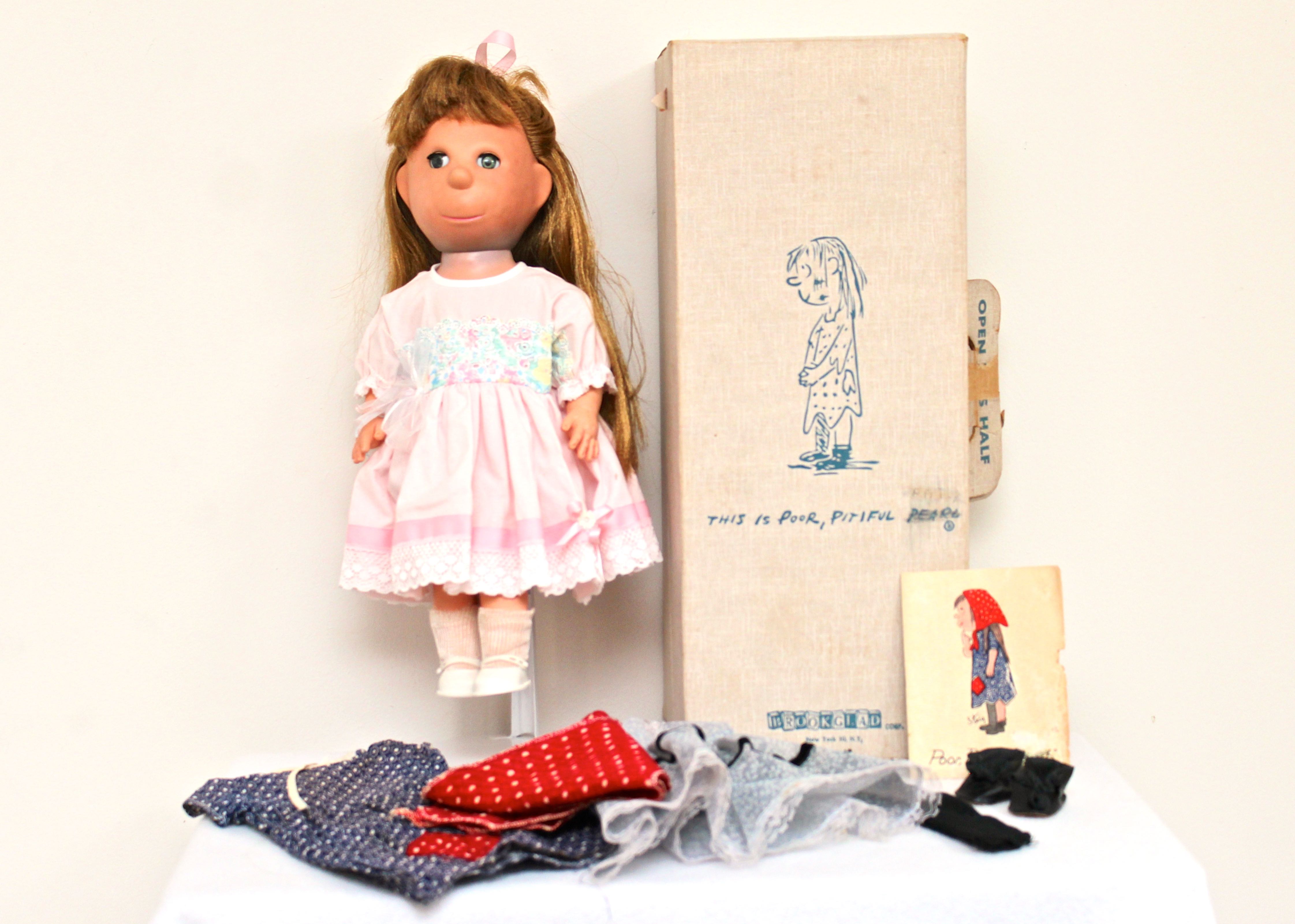 Poor pitiful pearl doll clothes on sale