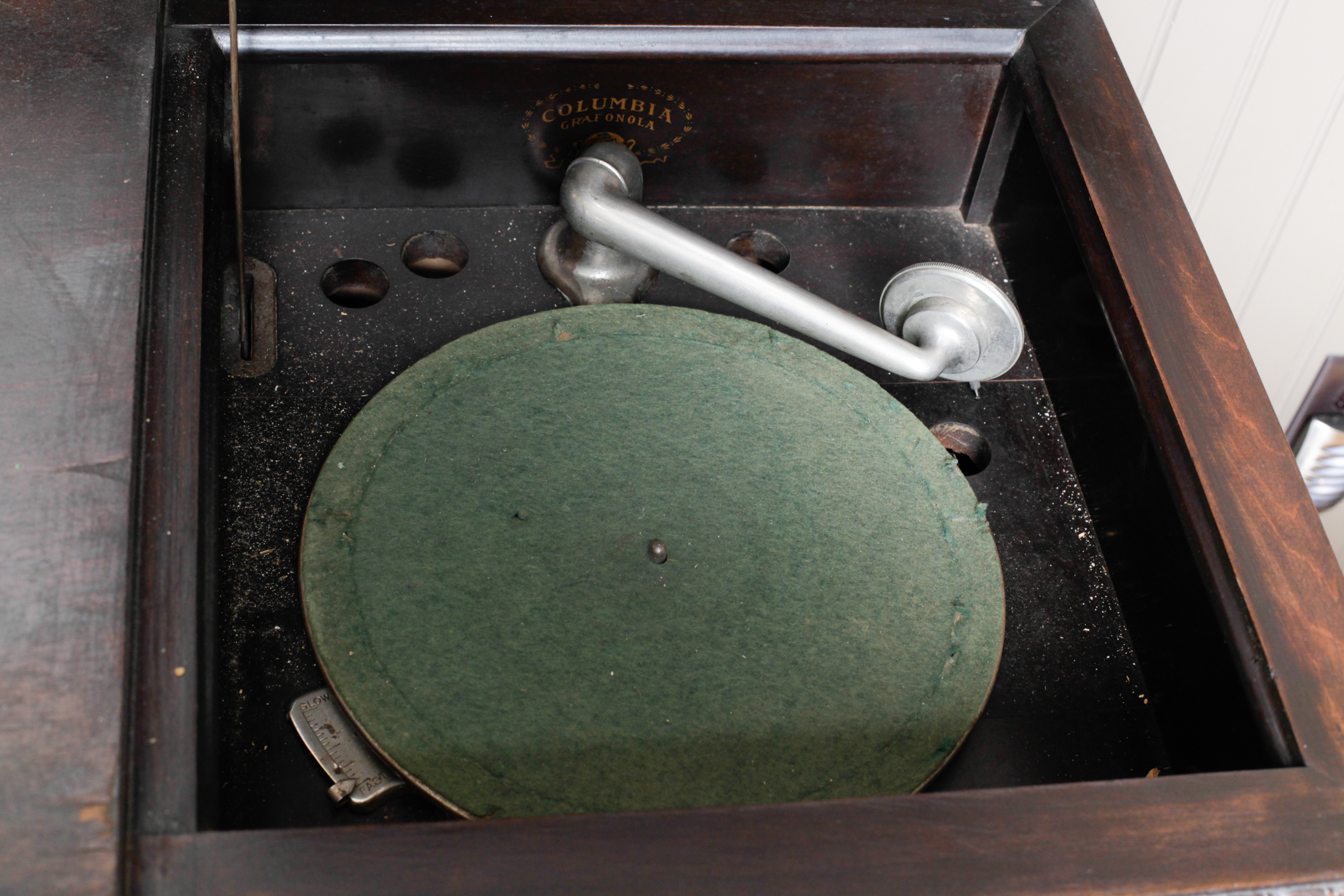 Vintage Columbia Grafonola Hand Crank Phonograph Cabinet