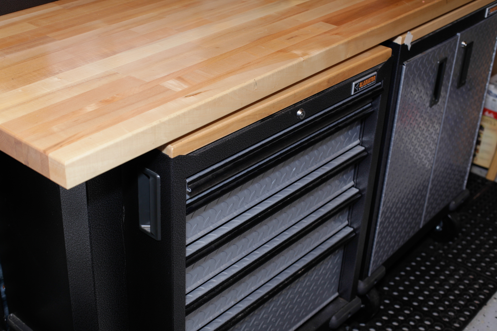 Gladiator Work Bench and Cabinets