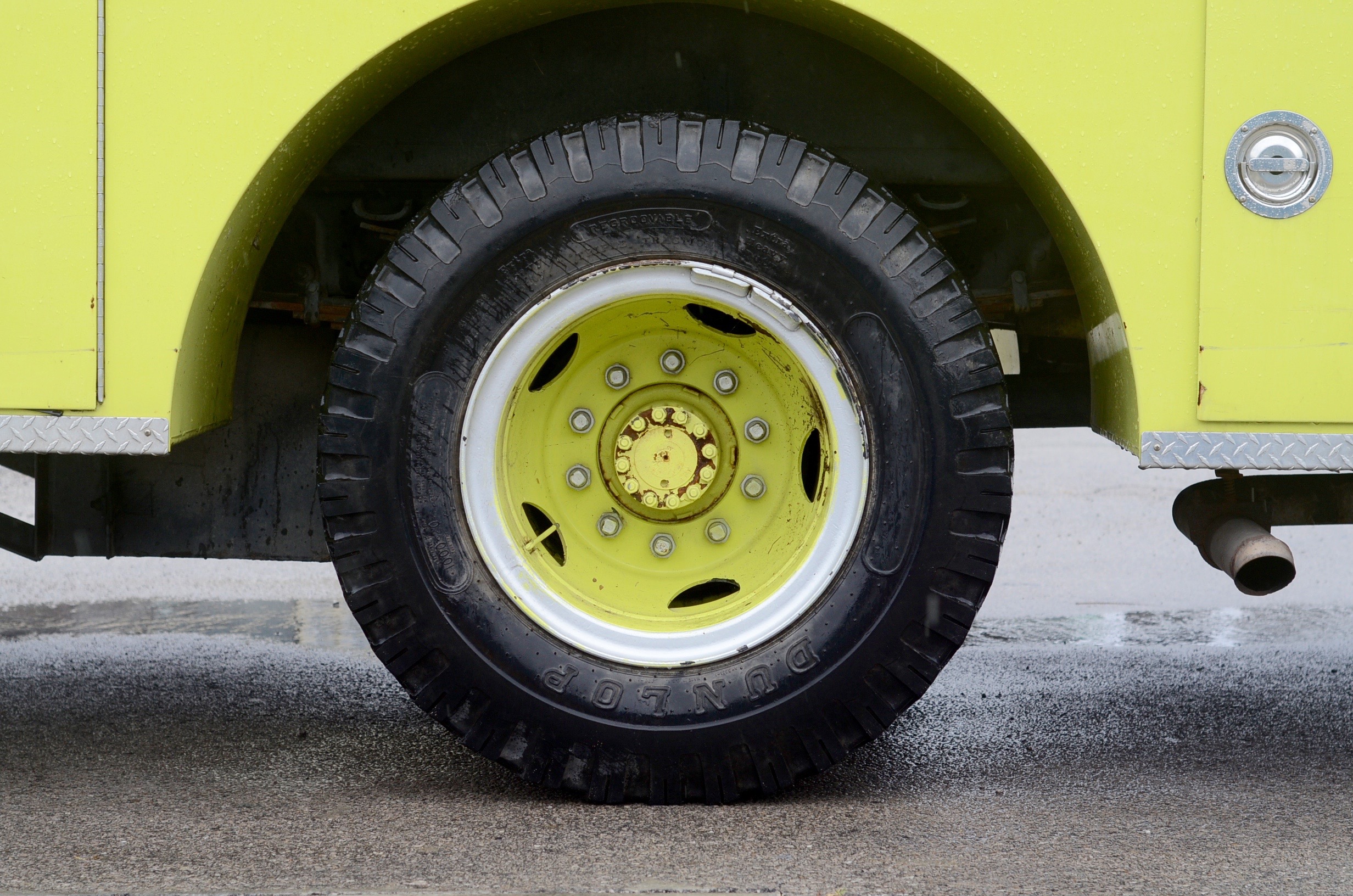 1985 Ford Chartreuse Fire Truck