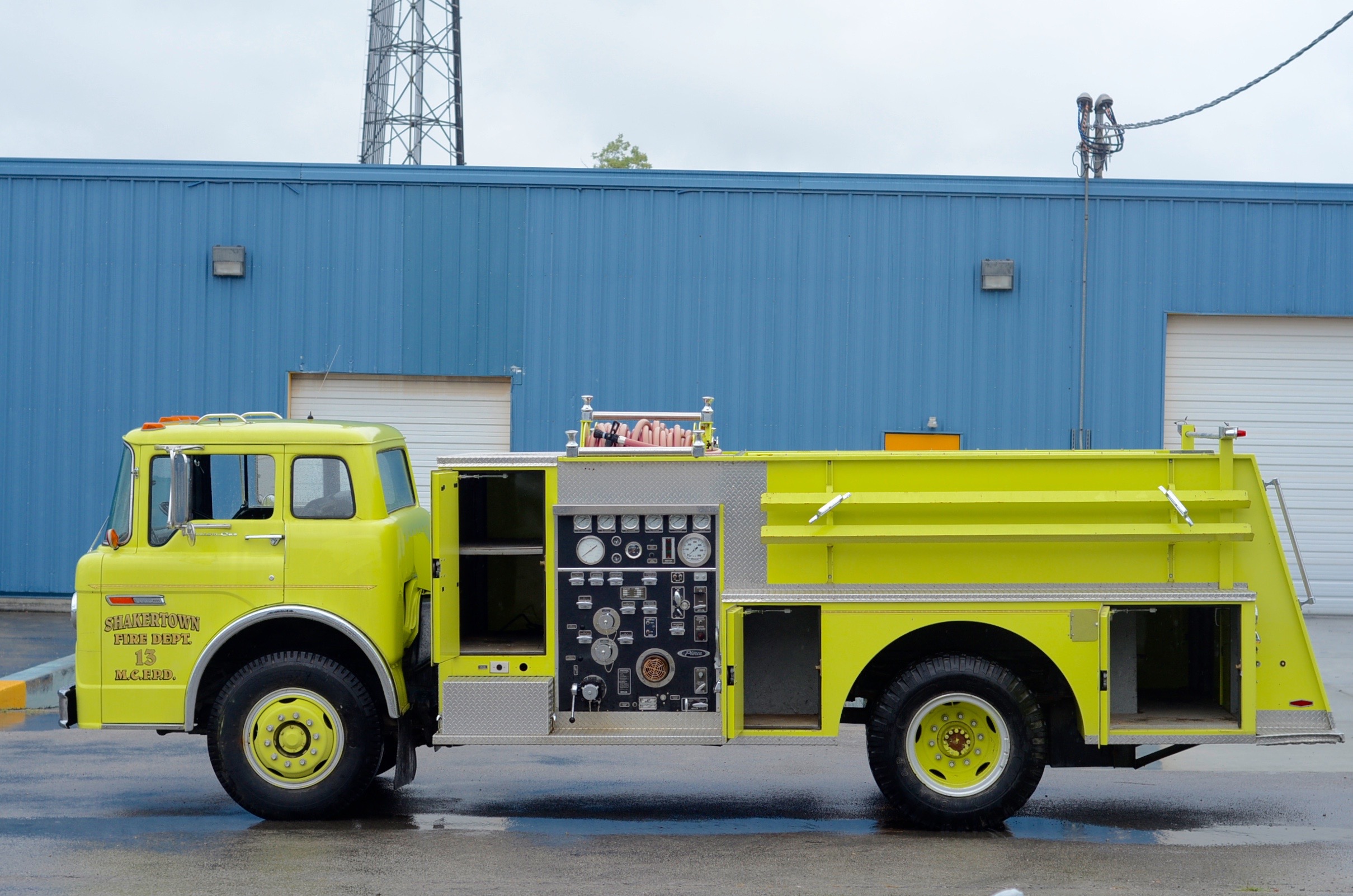 1985 Ford Chartreuse Fire Truck