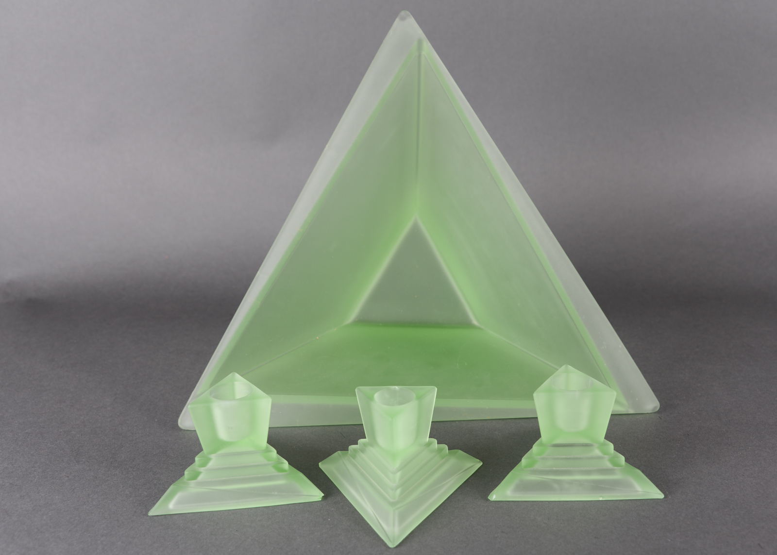 Four Pieces of Vintage New Martinsville Art Deco Glass