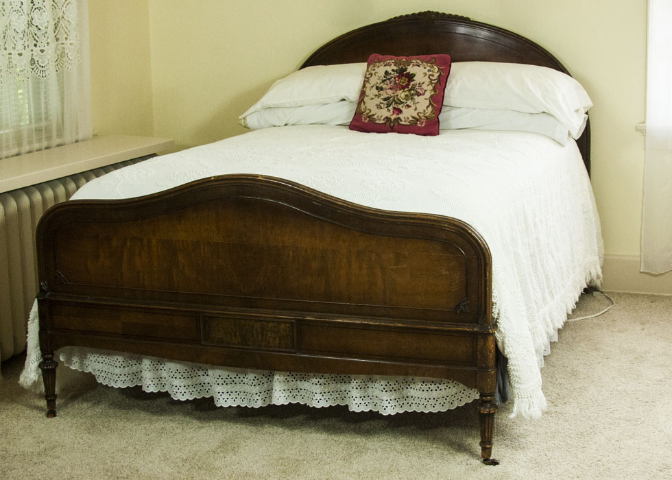 Antique Queen Bed in a Dark Oak Stain