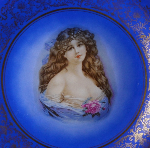 Two Bavaria Schumann Arzberg Germany Figural Plates