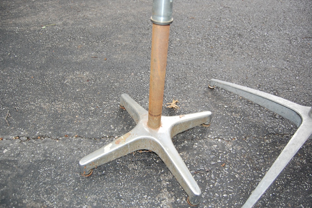 1950s Diner Table and Stools