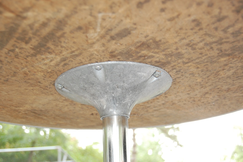 1950s Diner Table and Stools