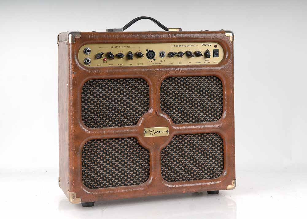 Dean DA-30 Acoustic Guitar Amplifier