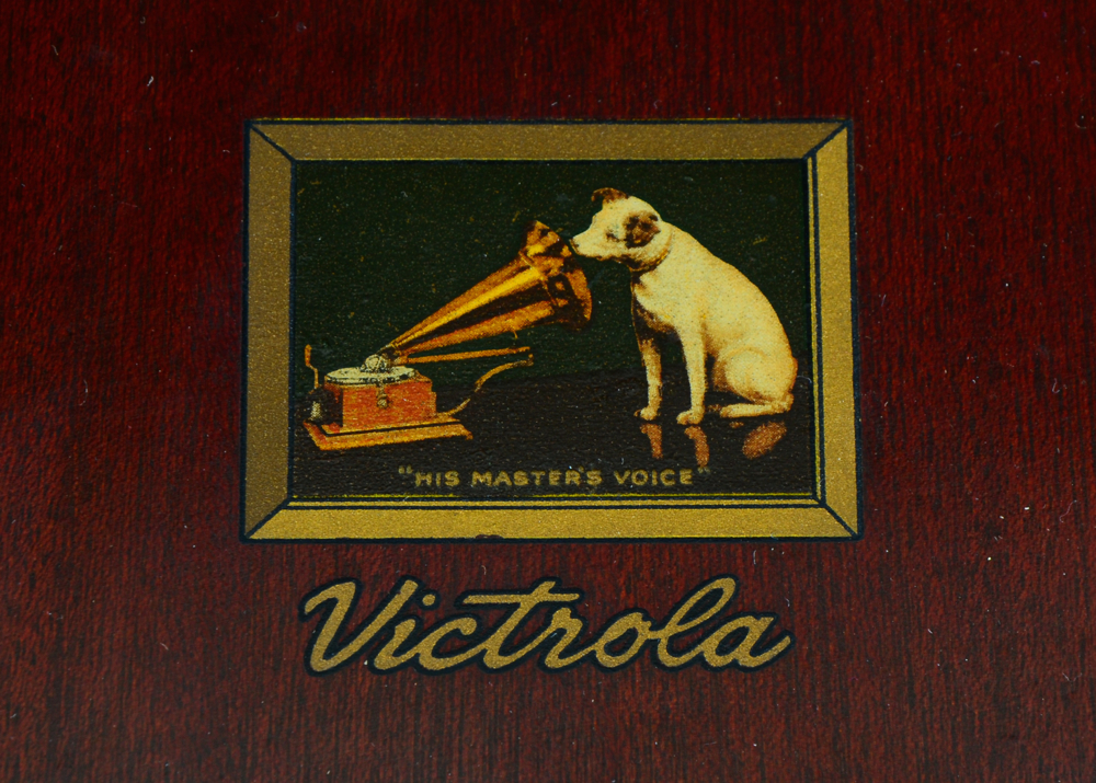 RCA Victor Radio-Phonograph Console by Victrola Model 612V3