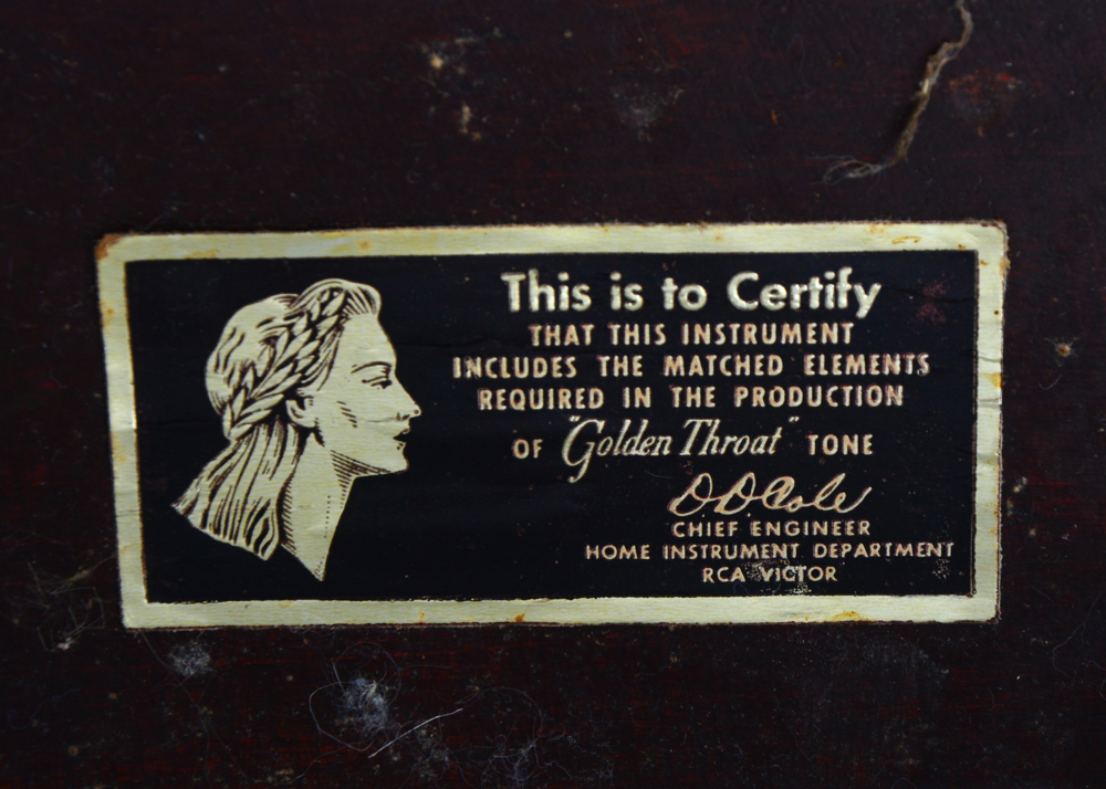 RCA Victor Radio-Phonograph Console by Victrola Model 612V3