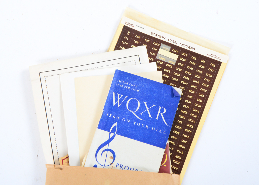 RCA Victor Radio-Phonograph Console by Victrola Model 612V3