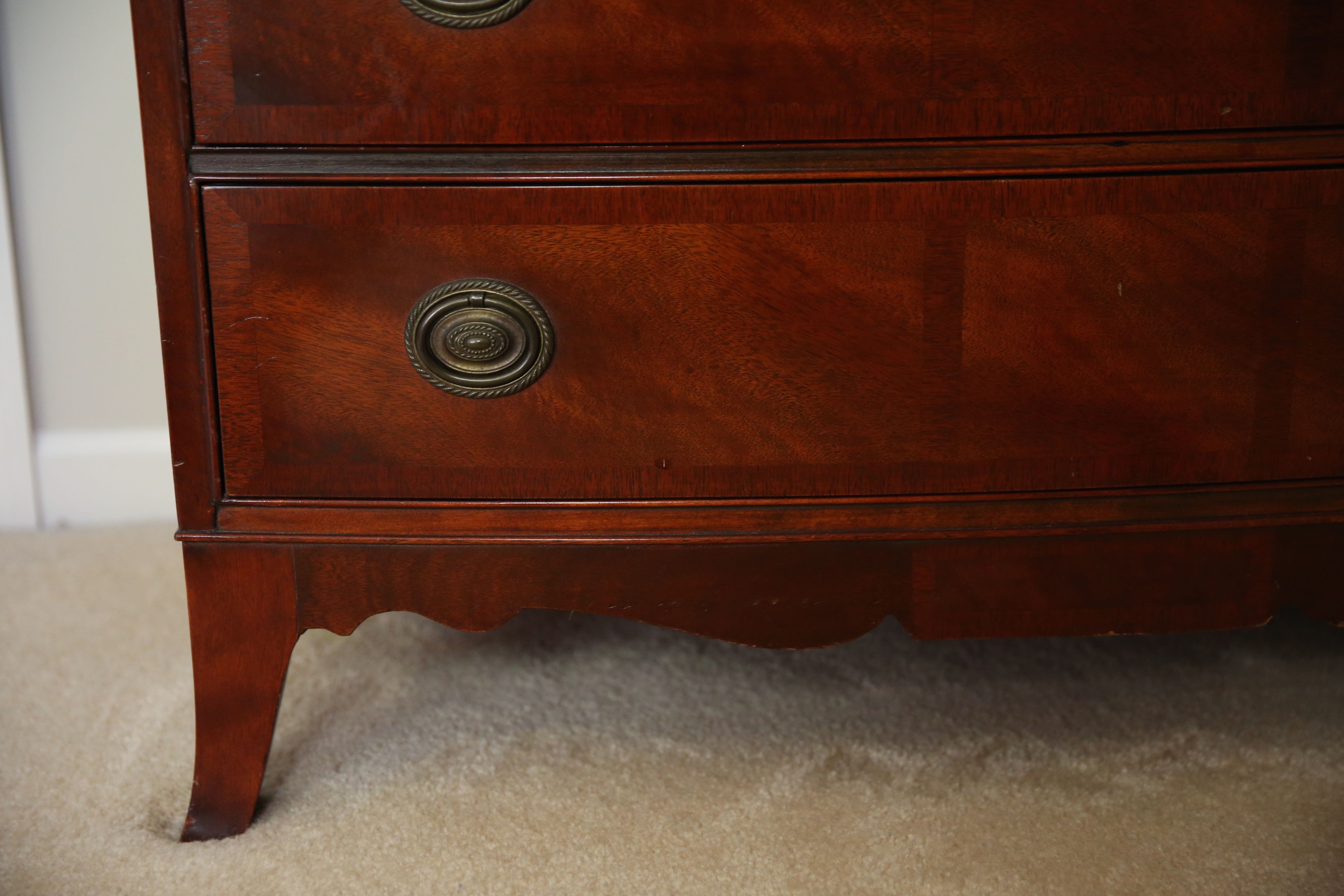 Hepplewhite Style Chest on Chest