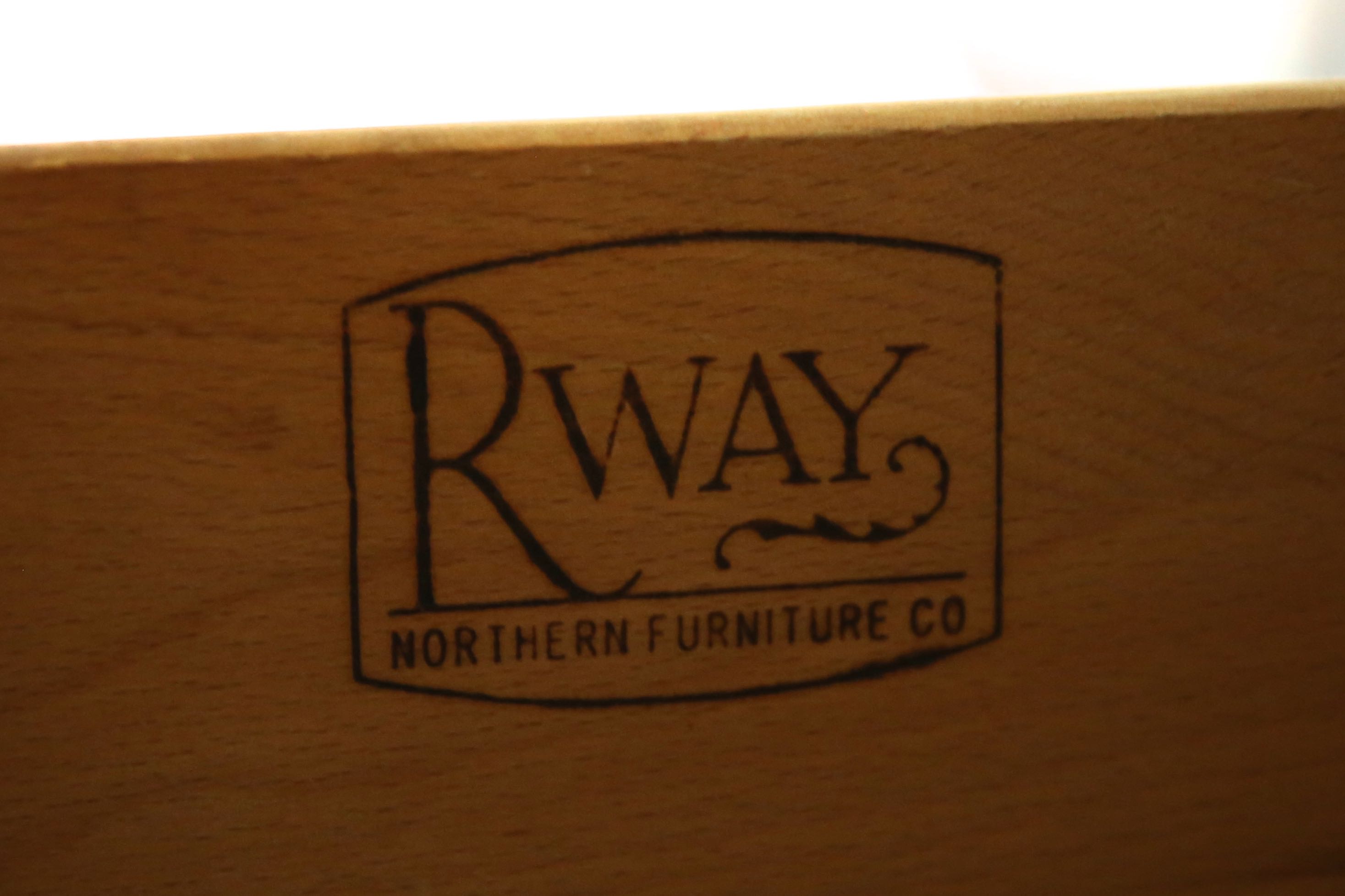 Hepplewhite Style Chest on Chest