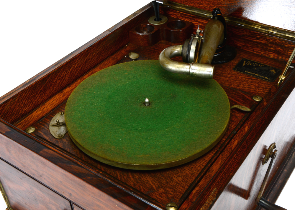 1915 Tabletop Victor-Victrola VV-VIII