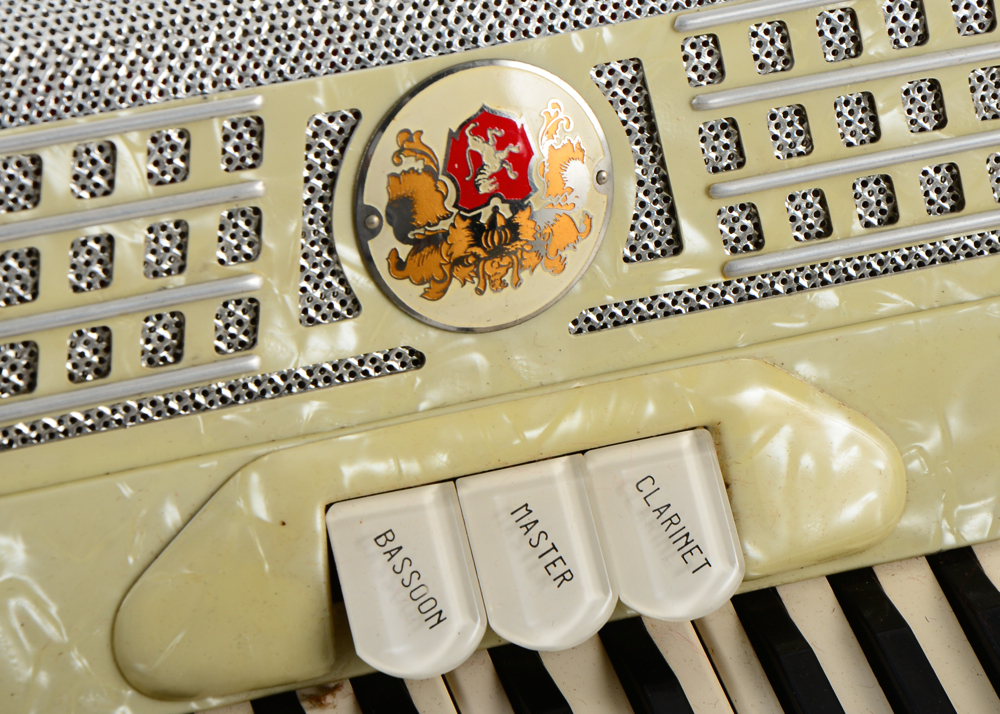 Vintage Lyric Custombuilt Accordion in Case