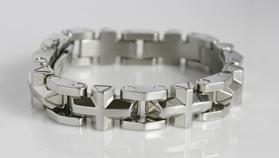 Men's Stainless Bracelet with a Small Diamond
