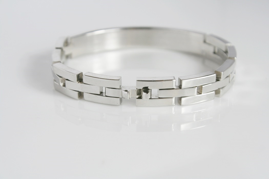 Men's Contemporary Stainless Engraved  Bracelet