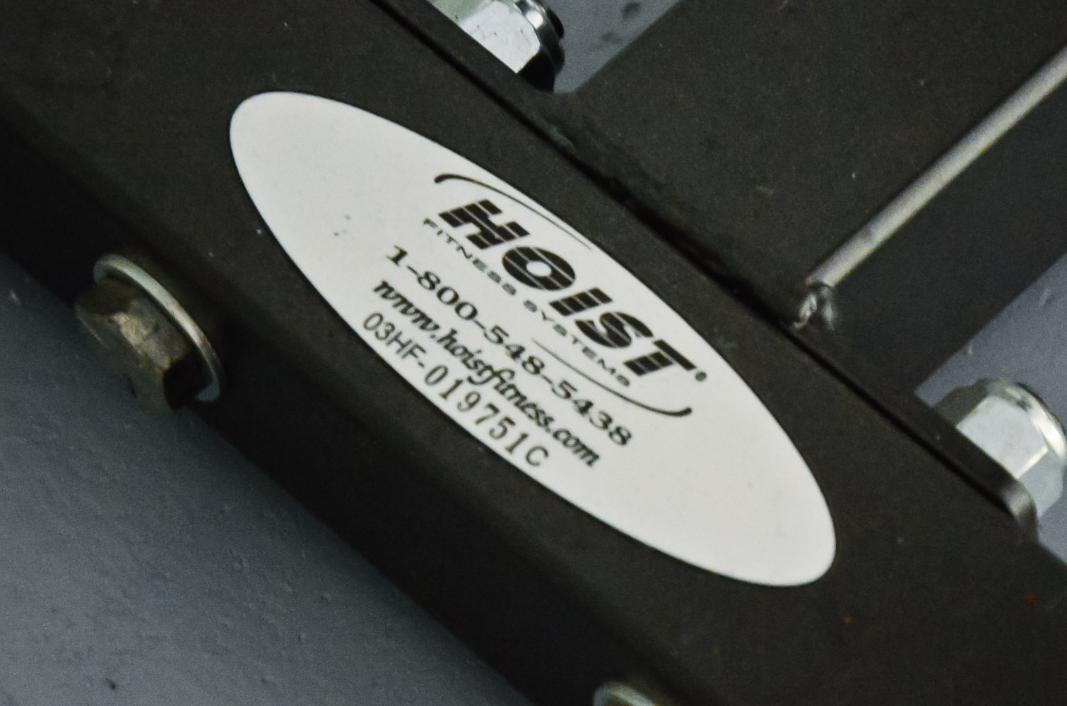 Hoist Leg Extension Machine